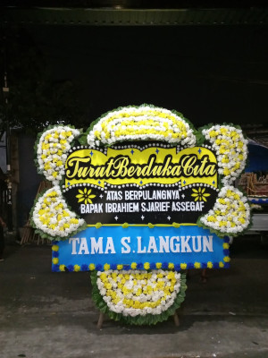 Papan Bunga Duka di Panembahan